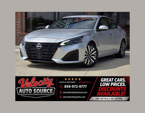 Brilliant Silver Metallic 2023 Nissan Altima 2.5 SV