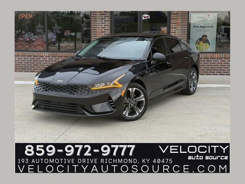 Ebony Black 2021 Kia K5 EX
