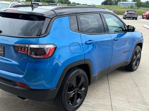 Laser Blue Pearlcoat 2021 Jeep Compass Latitude