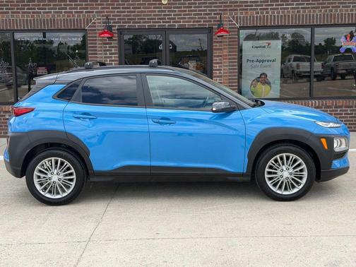Surf Blue w/Dark Gray Roof 2020 Hyundai KONA SEL