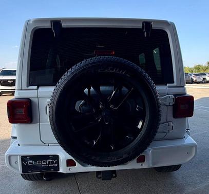 Bright White Clearcoat 2023 Jeep Wrangler 4-Door High Altitude 4x4