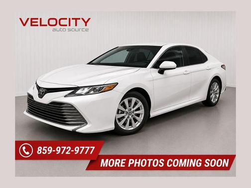Ice Cap 2023 Toyota Camry LE