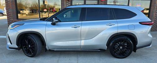 2024 Toyota Highlander XSE