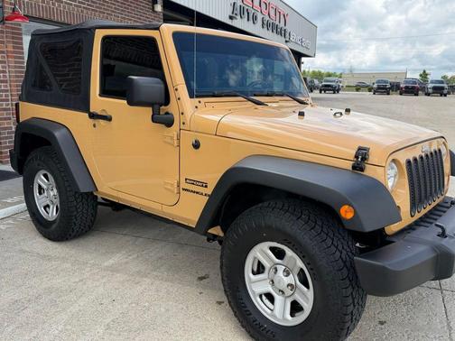 Dune Clear Coat 2013 Jeep Wrangler Sport