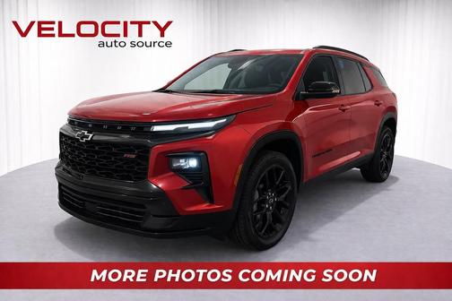 Radiant Red Tintcoat 2024 Chevrolet Traverse RS