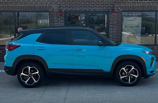 Oasis Blue 2021 Chevrolet Trailblazer RS