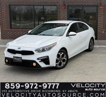 Clear White 2019 Kia Forte LXS