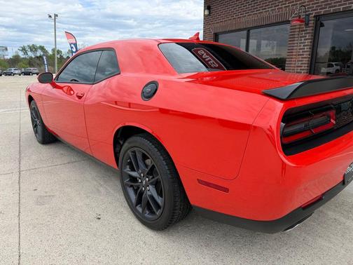 2023 Dodge Challenger SXT