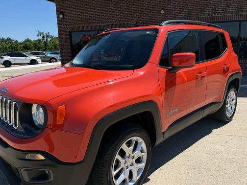 Omaha Orange 2017 Jeep Renegade Latitude