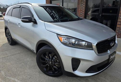 2019 Kia Sorento S