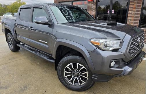 2022 Toyota Tacoma TRD Sport