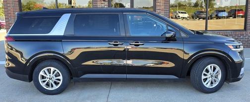 2022 Kia Carnival LXS