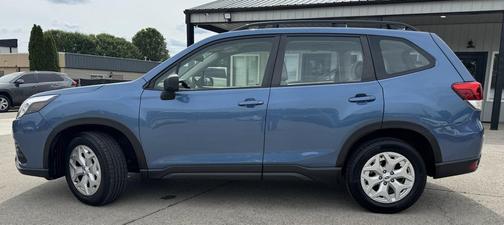 2022 Subaru Forester Base