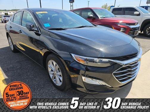 Mosaic Black Metallic 2025 Chevrolet Malibu LT