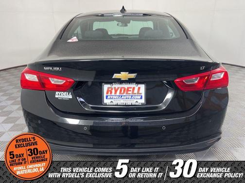 Mosaic Black Metallic 2025 Chevrolet Malibu LT