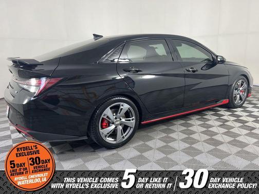 Phantom Black 2022 Hyundai ELANTRA N Base
