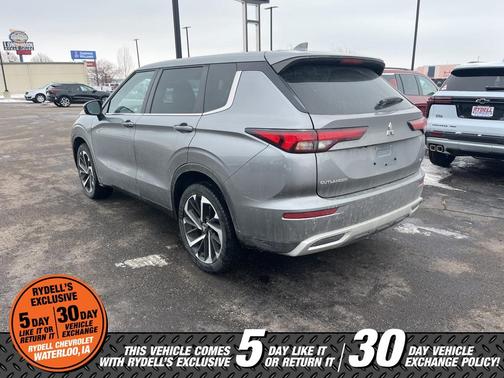 2023 Mitsubishi Outlander 