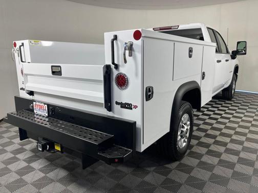 Summit White 2026 Chevrolet Silverado 2500 WT
