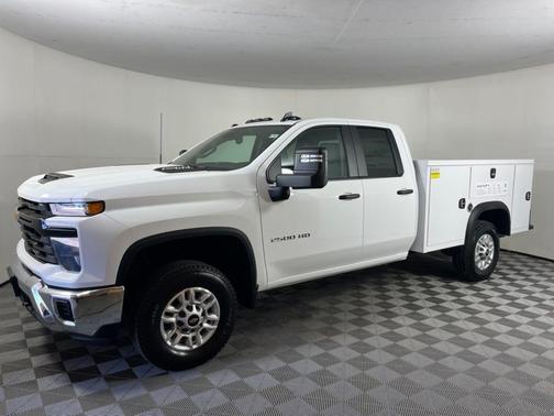 Summit White 2026 Chevrolet Silverado 2500 WT