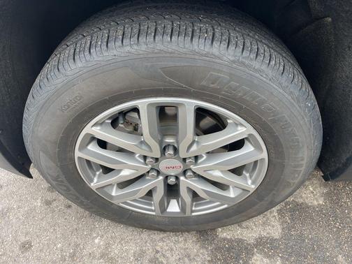 2018 GMC Acadia SLE-2