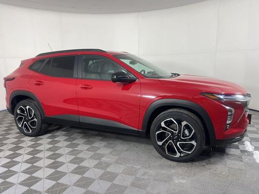 Red 2026 Chevrolet Trax 2RS