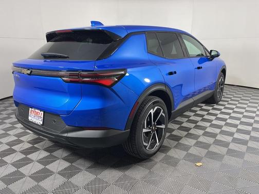 2026 Chevrolet Equinox EV LT 1