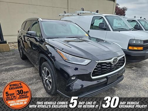 2021 Toyota Highlander XLE