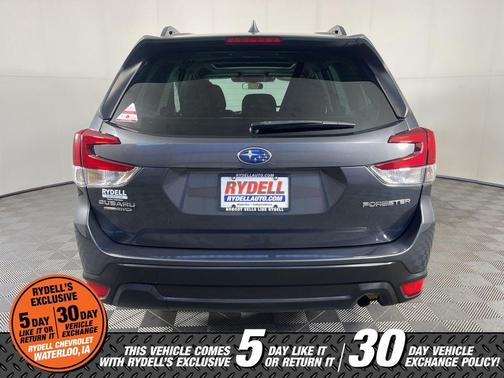 Magnetite Gray Metallic 2023 Subaru Forester Premium