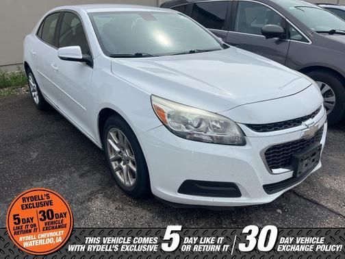 Summit White 2015 Chevrolet Malibu 1LT