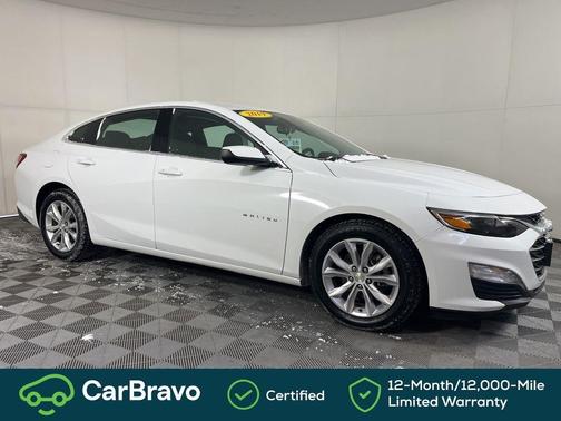 Summit White 2019 Chevrolet Malibu LT