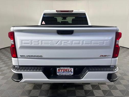 Summit White 2026 Chevrolet Silverado 1500 RST