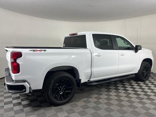 Summit White 2026 Chevrolet Silverado 1500 RST