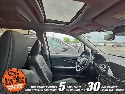 2022 Honda Pilot Touring 7-Passenger