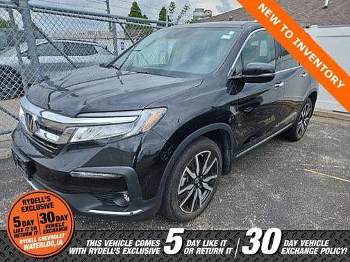 2022 Honda Pilot Touring 7-Passenger