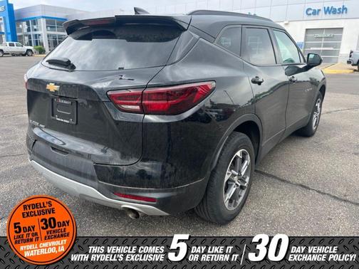 Black 2023 Chevrolet Blazer 2LT
