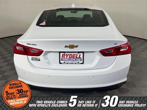 Summit White 2024 Chevrolet Malibu LT