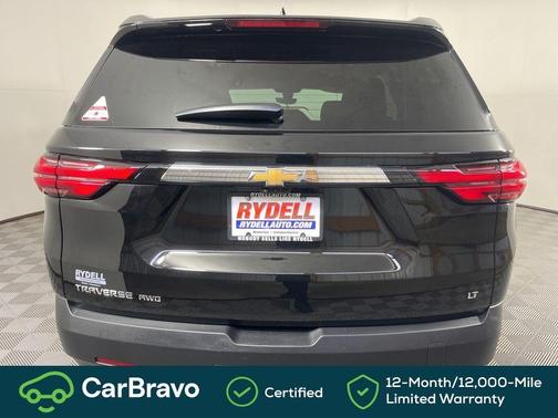 Mosaic Black Metallic 2023 Chevrolet Traverse LT Cloth