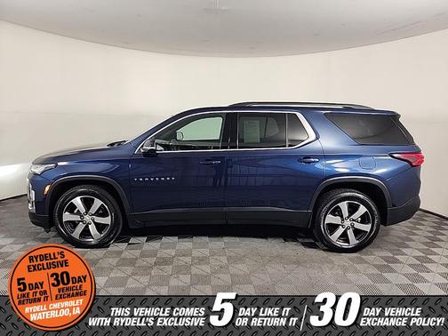 2022 Chevrolet Traverse LT Leather