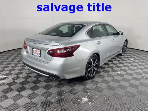 2017 Nissan Altima 2.5 SR