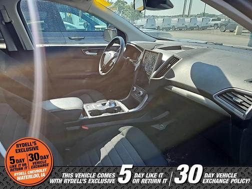 2021 Ford Edge SE