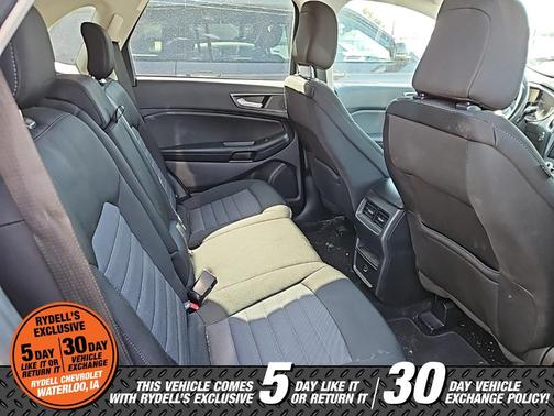 2021 Ford Edge SE
