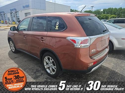 2015 Mitsubishi Outlander SE