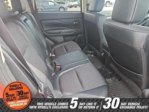 2015 Mitsubishi Outlander SE