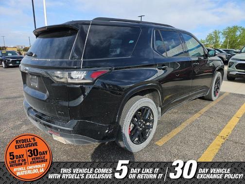 Black Metallic 2020 Chevrolet Traverse Premier