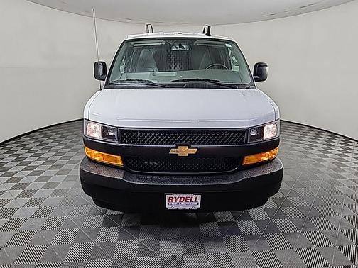 Summit White 2025 Chevrolet Express 3500 Work Van