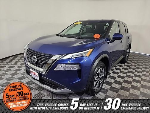 2022 Nissan Rogue SV