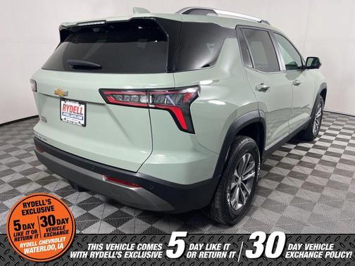 Green 2025 Chevrolet Equinox LT