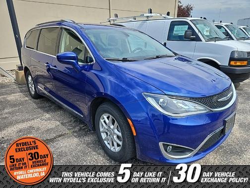 2020 Chrysler Pacifica Touring-L