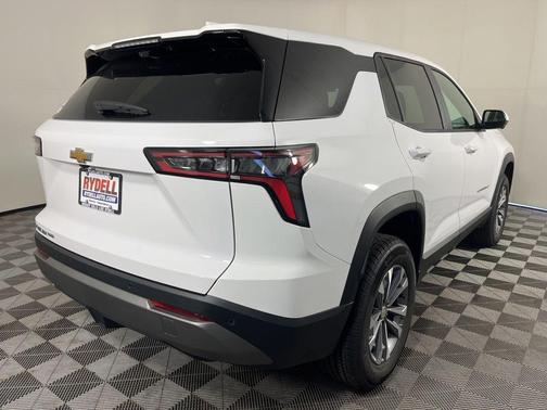 Summit White 2026 Chevrolet Equinox LT