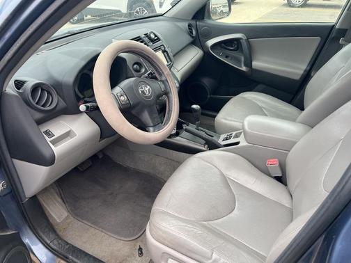 2012 Toyota RAV4 Sport